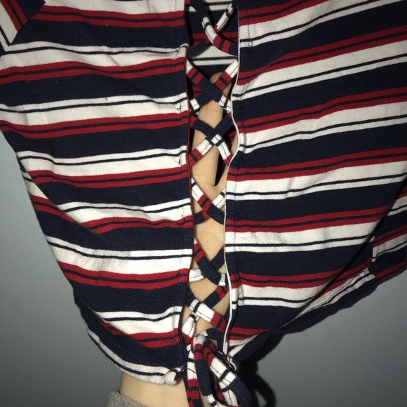 🌼3/$30🌼 Striped Crop Tee w Lace Up Back - Picture 3 of 3